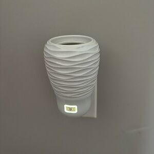 Spin Scentsy Wall Fan Diffuser